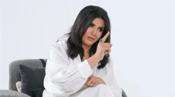 منى الشاذلي: رحلة الإعلامية المصرية من الاقتصاد إلى نجاح البرامج الحوارية